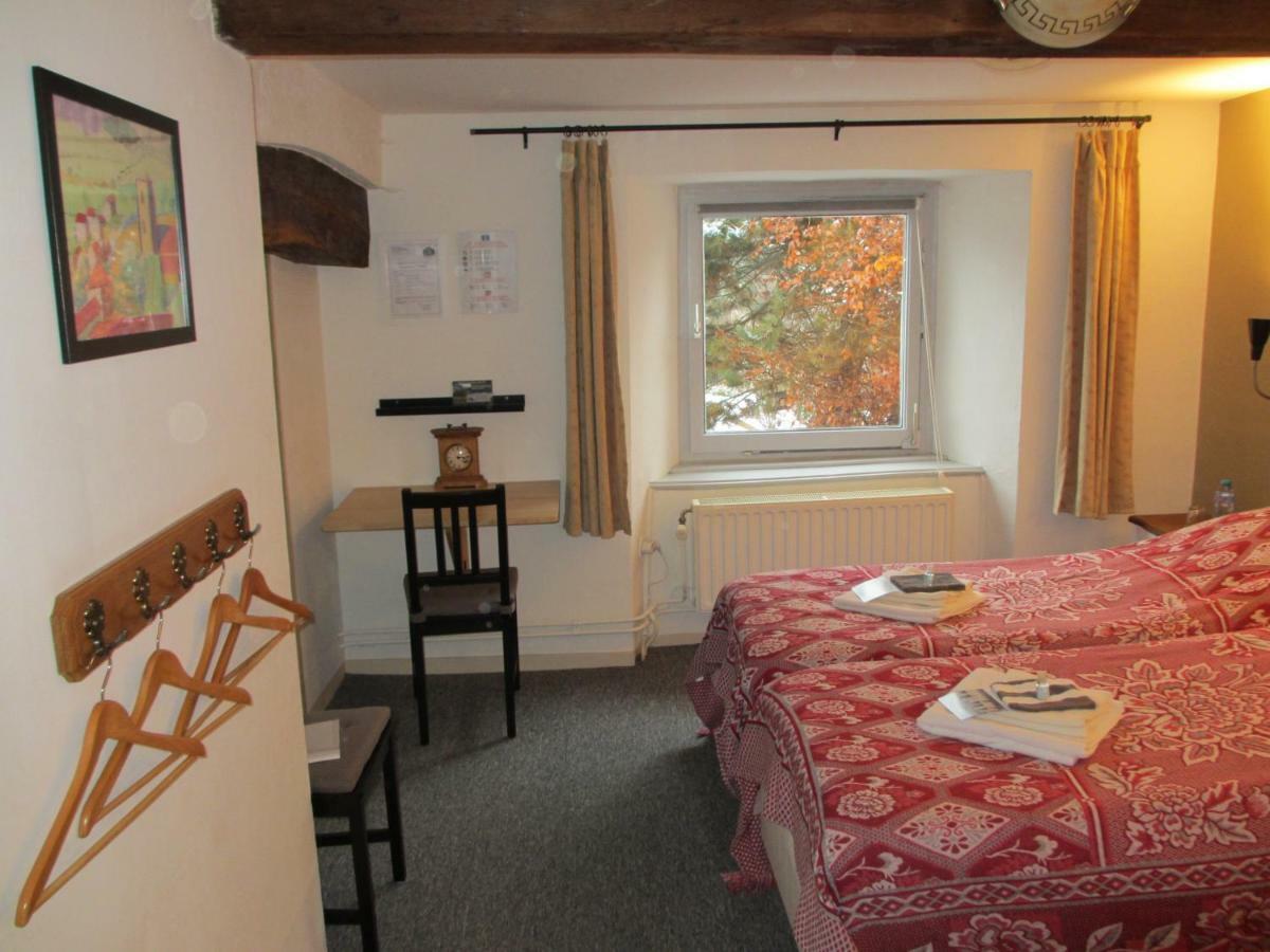 Bed and Breakfast La Fermette Blanche Nadrin Exteriér fotografie